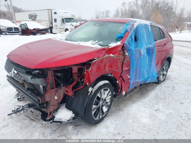JA4ATUAA6NZ600724 Mitsubishi Eclipse Cross Es