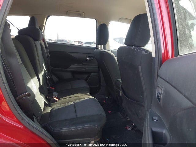 Mitsubishi Outlander Es 2018 JA4AZ2A37JZ613786 Image 8