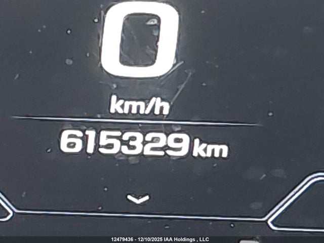 1GT42YEYXJF271333 GMC Sierra 3500hd Denali