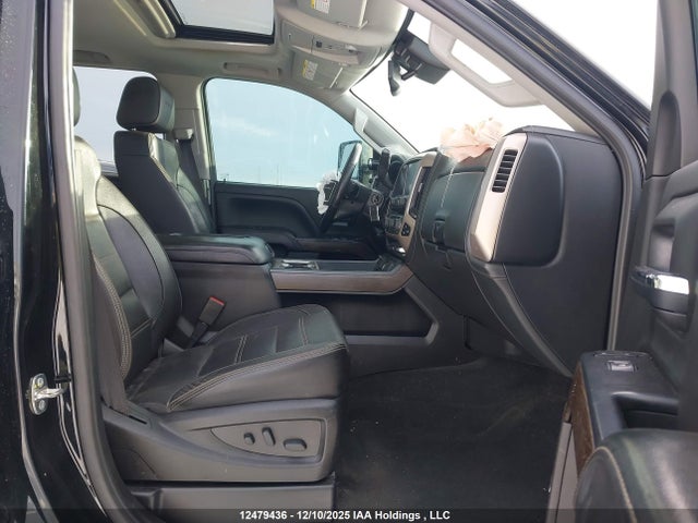 1GT42YEYXJF271333 GMC Sierra 3500hd Denali