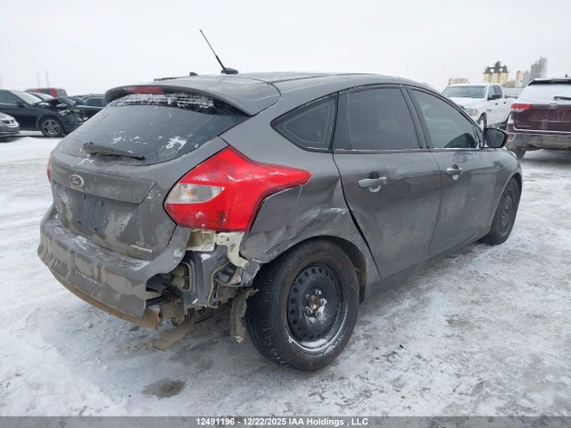 1FADP3K25EL385306 Ford FOCUS SE