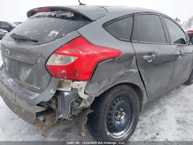 1FADP3K25EL385306 Ford FOCUS SE