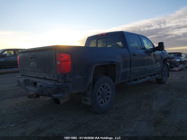 1GC1KWEY4HF234960 Chevrolet Silverado 2500hd Ltz