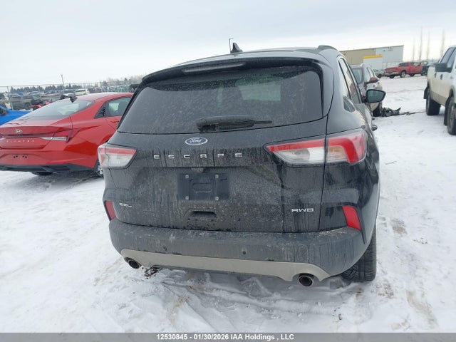 1FMCU9H69MUA72565 Ford ESCAPE SEL