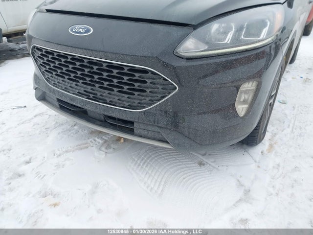 1FMCU9H69MUA72565 Ford ESCAPE SEL