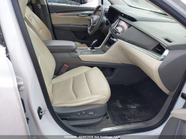 1GYKNDRS3HZ297661 Cadillac XT5 LUXURY