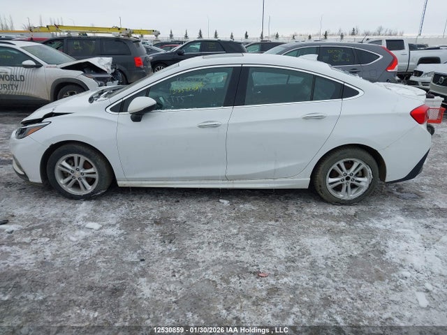 Chevrolet Cruze Premier Auto 2018 1G1BF5SM5J7102416 Image 14