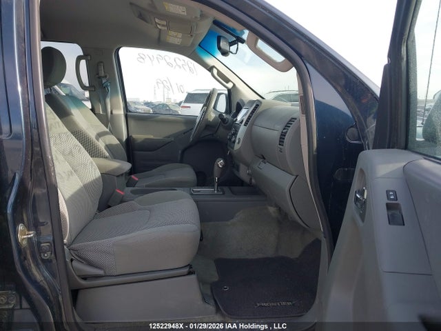 1N6AD0FV2GN902073 Nissan Frontier Sl/sv