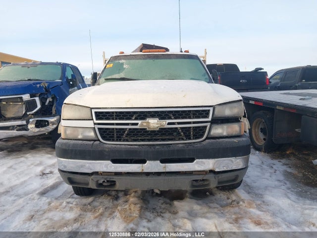 2007 Chevrolet Silverado 3500 Classic Lt3 მანქანა იყიდება აუქციონზე, vin: 1GCJK33D07F122105, აუქციონის ნომერი: 12530886