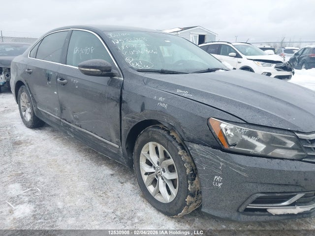 1VWAT7A3XHC056306 Volkswagen Passat 1.8 Tsi Trendline+