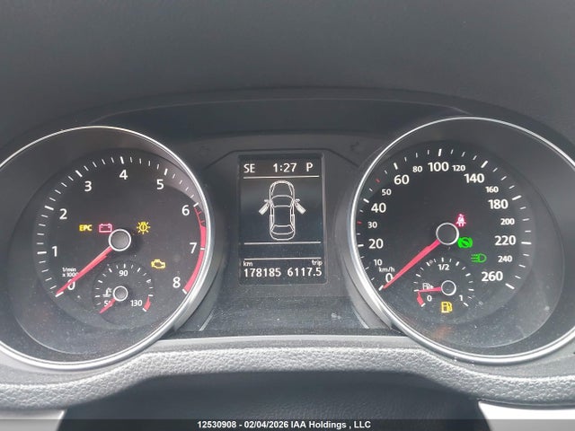 1VWAT7A3XHC056306 Volkswagen Passat 1.8 Tsi Trendline+