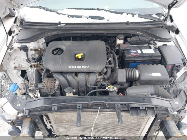 KMHD84LF5JU641135 Hyundai Elantra Gl Se