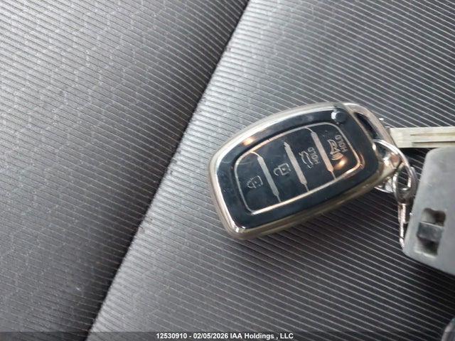 KMHD84LF5JU641135 Hyundai Elantra Gl Se