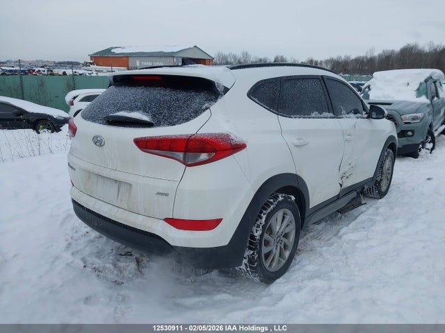 KM8J3CA40JU748316 Hyundai Tucson Limited/sport And Eco/se
