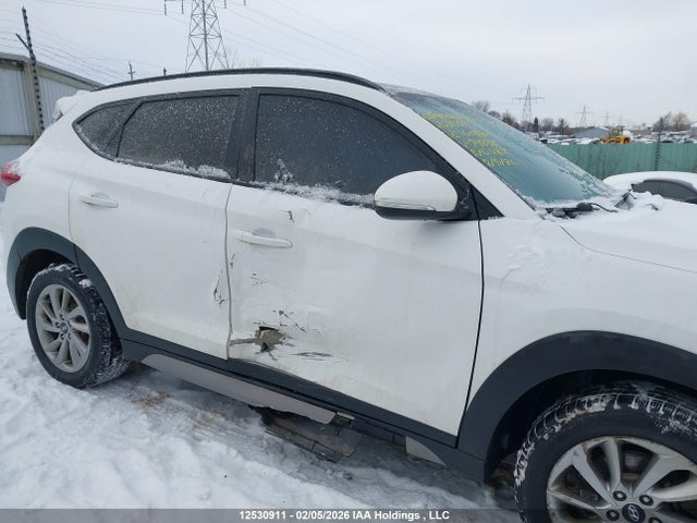 KM8J3CA40JU748316 Hyundai Tucson Limited/sport And Eco/se