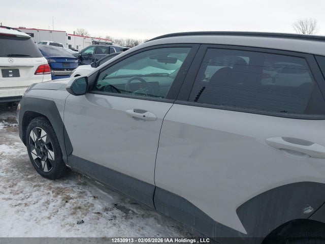 KM8HB3AB8RU172311 Hyundai Kona Sel