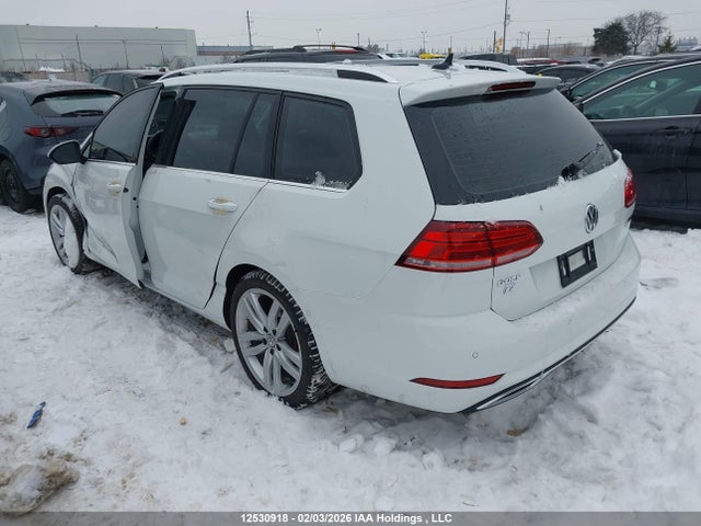 3VWR17AU3KM504313 Volkswagen Golf Sportwagen 1.8 Tsi Execline