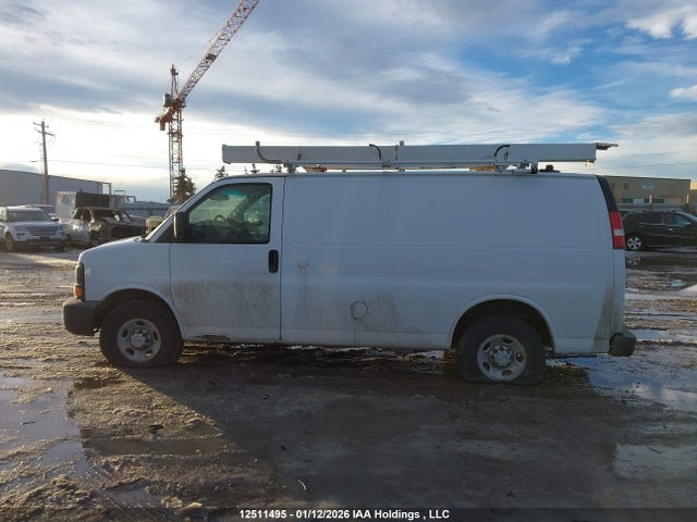 1GCWGFCFXF1240278 Chevrolet Express 2500 1wt