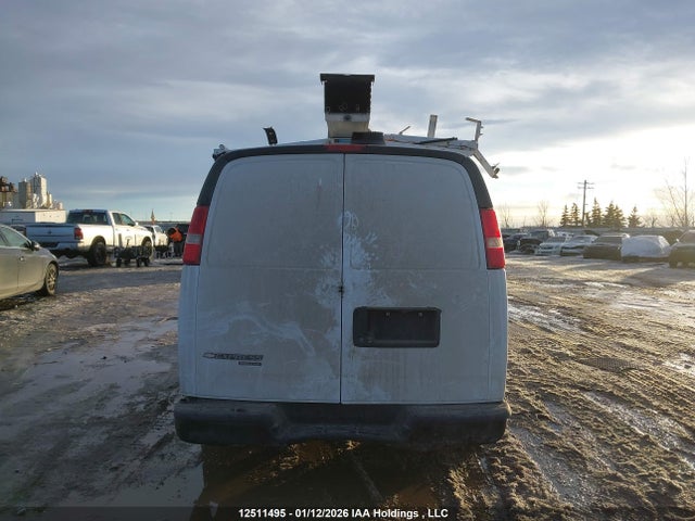1GCWGFCFXF1240278 Chevrolet Express 2500 1wt