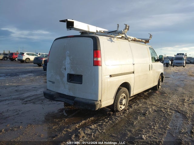 1GCWGFCFXF1240278 Chevrolet Express 2500 1wt