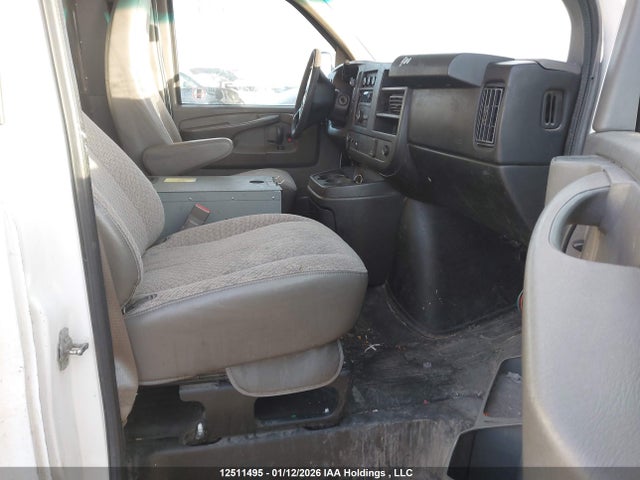 1GCWGFCFXF1240278 Chevrolet Express 2500 1wt