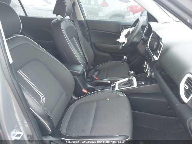 Hyundai Venue Ultimate With Black Interior 2022 KMHRC8A3XNU187524 Image 5