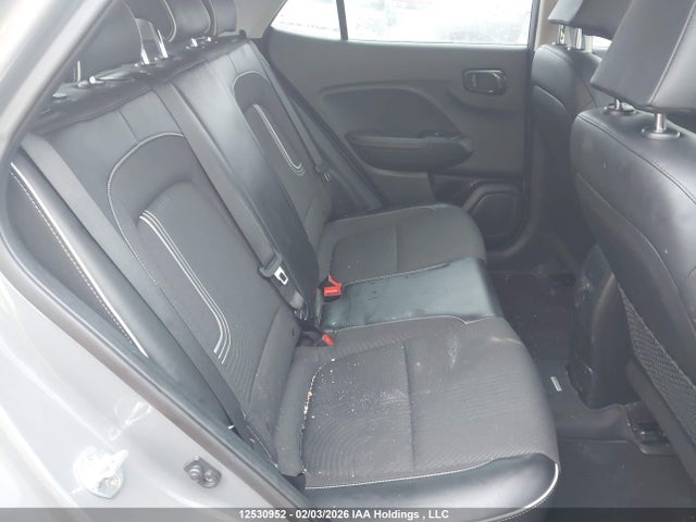 Hyundai Venue Ultimate With Black Interior 2022 KMHRC8A3XNU187524 Image 8