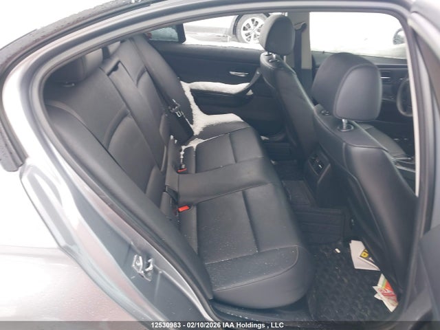 12530983 :رقم المزاد ، WBAPK7C50BA817522 vin ، 2011 Bmw 328 Xi مزاد بيع