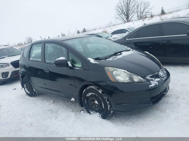 2013 Honda Fit მანქანა იყიდება აუქციონზე, vin: LUCGE8H53D3008527, აუქციონის ნომერი: 12530987