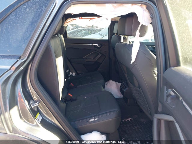 WA1FECF3XR1040067 Audi Q3 Technik 45