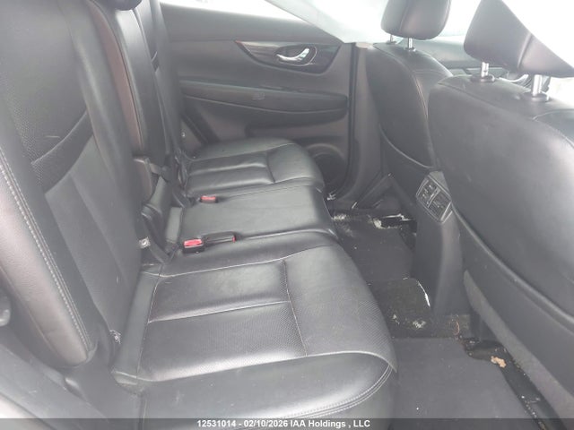 5N1AT2MV4HC893101 Nissan Rogue S/sl Platinum/sv