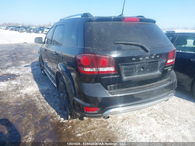 3C4PDCGG1JT472123 Dodge Journey Crossroad