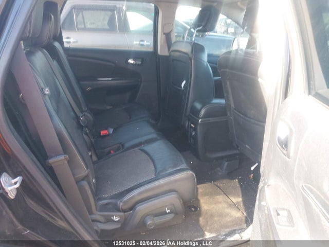 3C4PDCGG1JT472123 Dodge Journey Crossroad