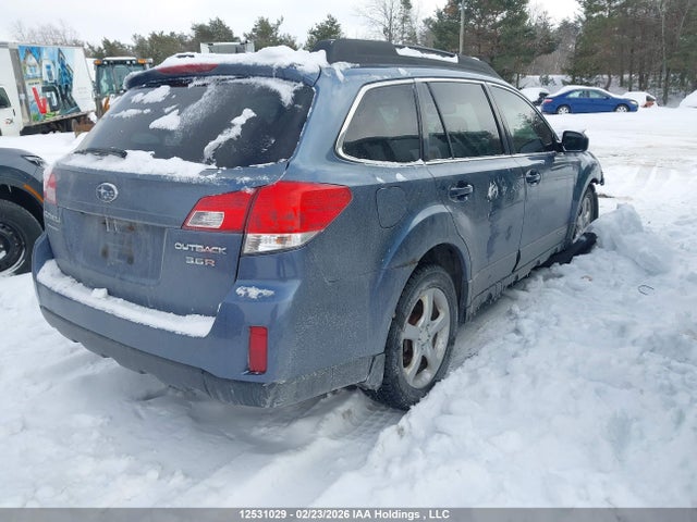 4S4BRJNCXE2245905 Subaru Outback 3.6r Limited Package