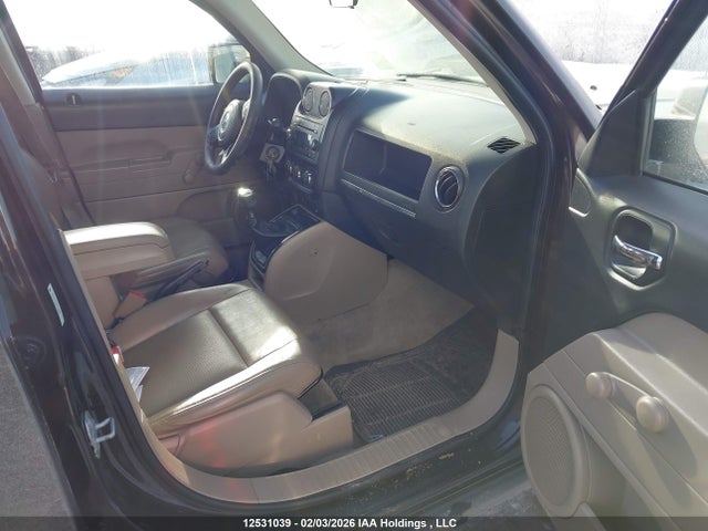 1C4NJPAA1ED773398 Jeep Patriot Sport/north