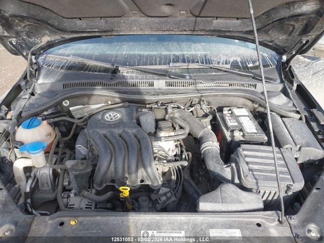 3VW2K7AJ1EM260427 Volkswagen JETTA S