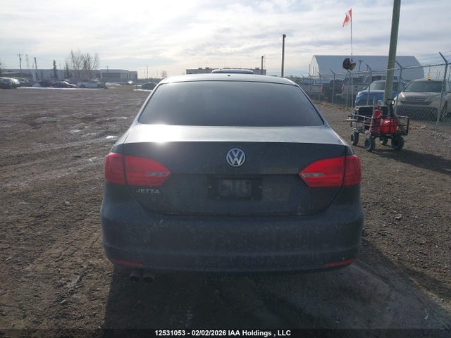 3VW2K7AJ1EM260427 Volkswagen JETTA S