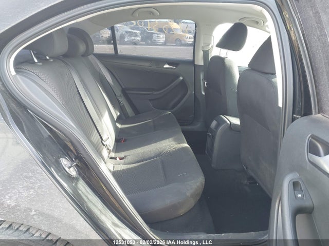 3VW2K7AJ1EM260427 Volkswagen JETTA S