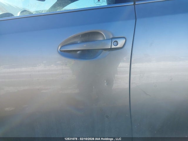 Lexus CT 200H 2017 JTHKD5BH3H2293422 Image 19