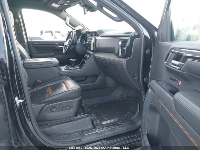 3GTUUEETXNG578924 GMC Sierra K1500 At4