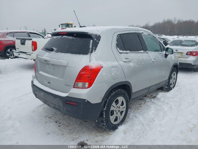 3GNCJKSB9GL128519 Chevrolet TRAX LS