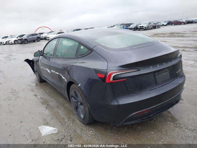 5YJ3E1EB2SF960178 Tesla MODEL 3