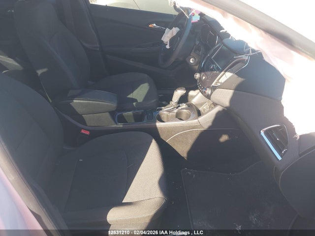 3G1BE5SMXHS561858 Chevrolet Cruze