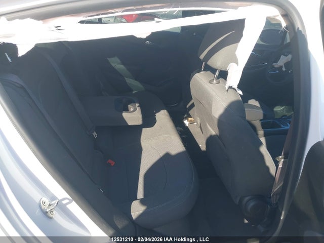 3G1BE5SMXHS561858 Chevrolet Cruze