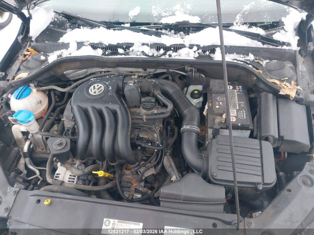 3VW1K7AJ6FM410822 Volkswagen Jetta 2.0l Trendline/2.0l Trendline+