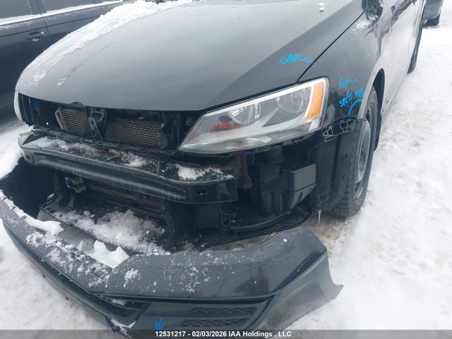 3VW1K7AJ6FM410822 Volkswagen Jetta 2.0l Trendline/2.0l Trendline+