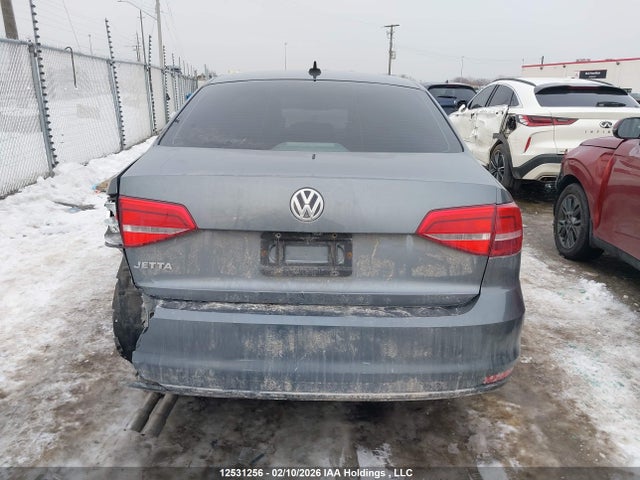 3VW2K7AJ4FM330021 Volkswagen Jetta 2.0l Trendline/2.0l Trendline+
