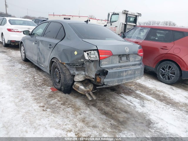3VW2K7AJ4FM330021 Volkswagen Jetta 2.0l Trendline/2.0l Trendline+