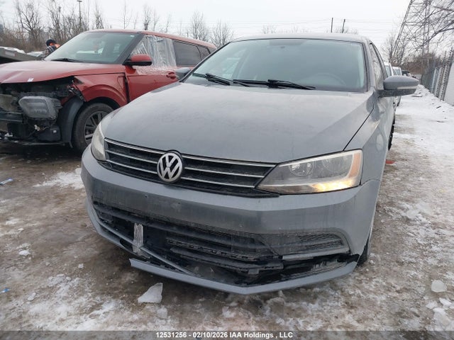 3VW2K7AJ4FM330021 Volkswagen Jetta 2.0l Trendline/2.0l Trendline+