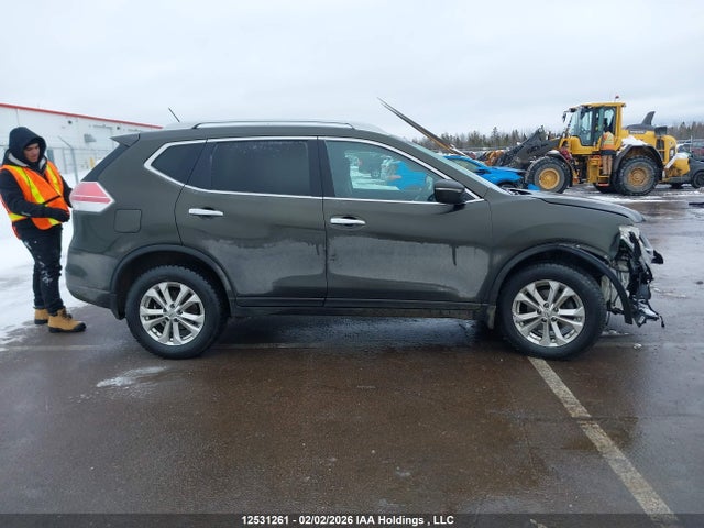 5N1AT2MV8FC858509 Nissan Rogue S/sl/sv